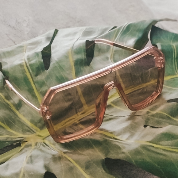 2/$40 Flewed Out Sunglasses Beige - Picture 5 of 6